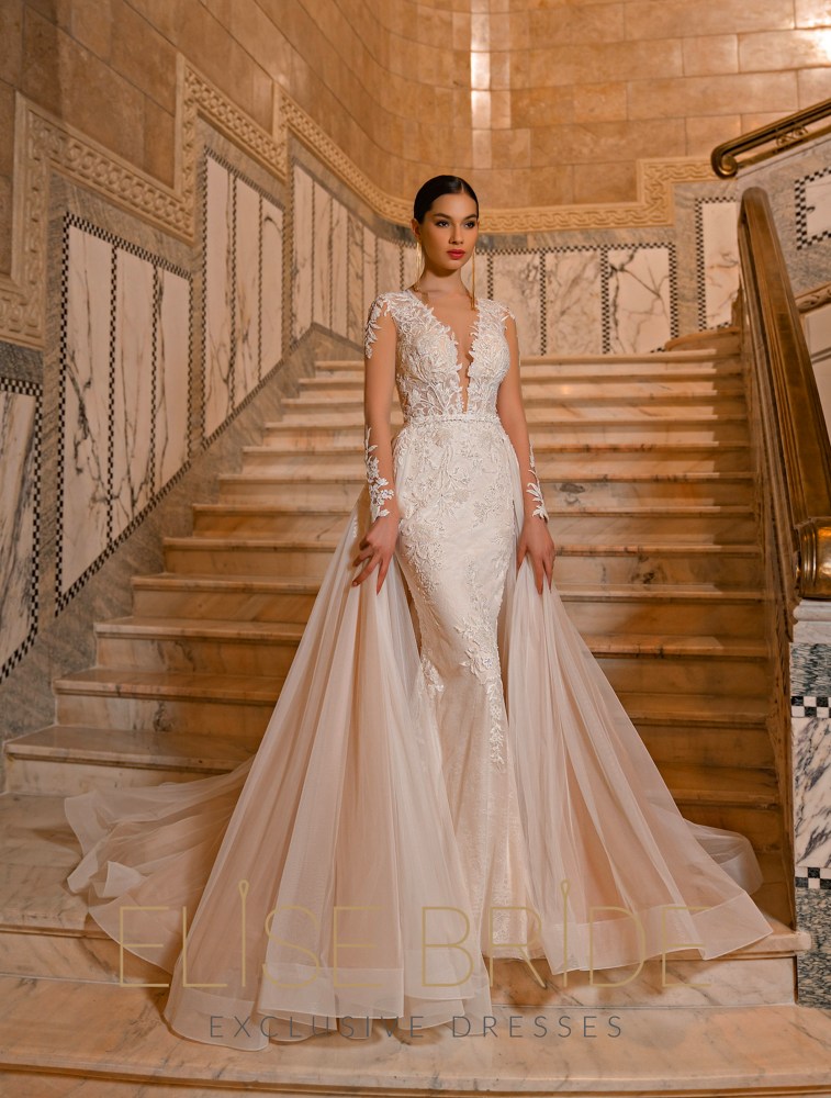 royal_by_elizabeth_p_collection